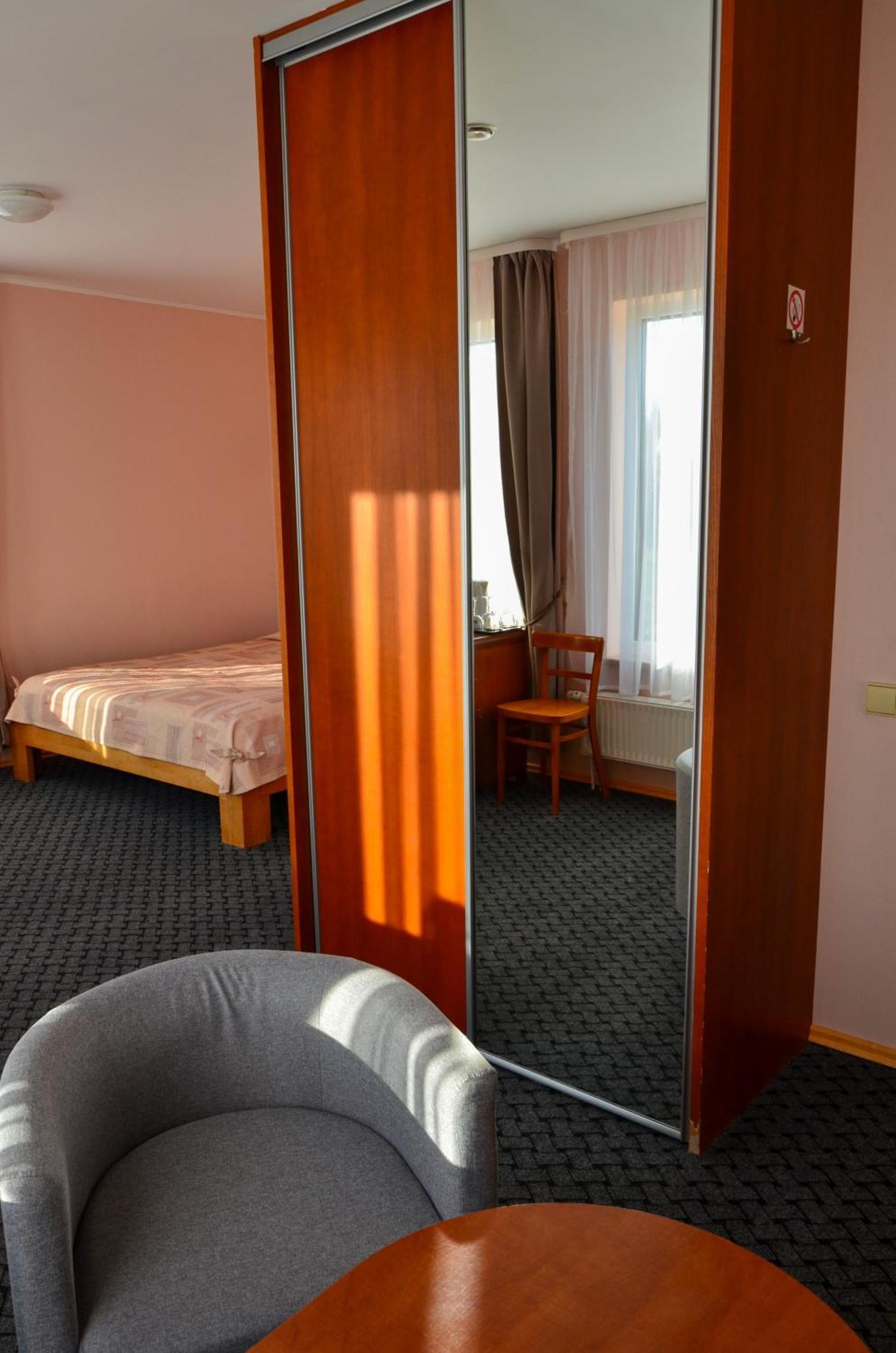 Viesbutis Ventaine Hotel Vente Exterior photo