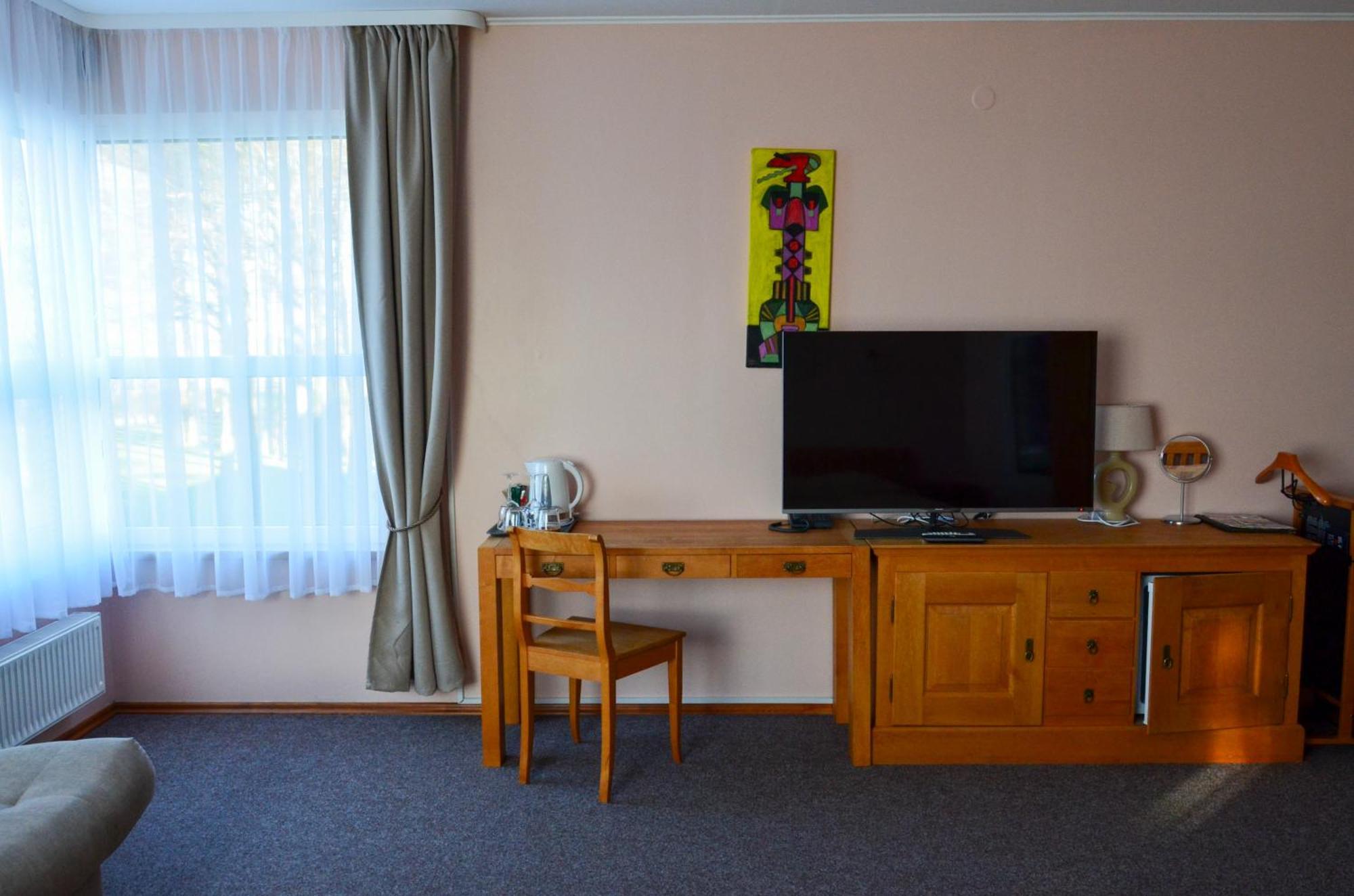 Viesbutis Ventaine Hotel Vente Exterior photo